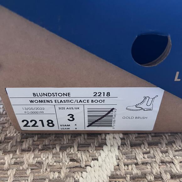 Blundstone Gold Brush Lace Up Boot Sz US Womens 6 - Picture 3 of 7